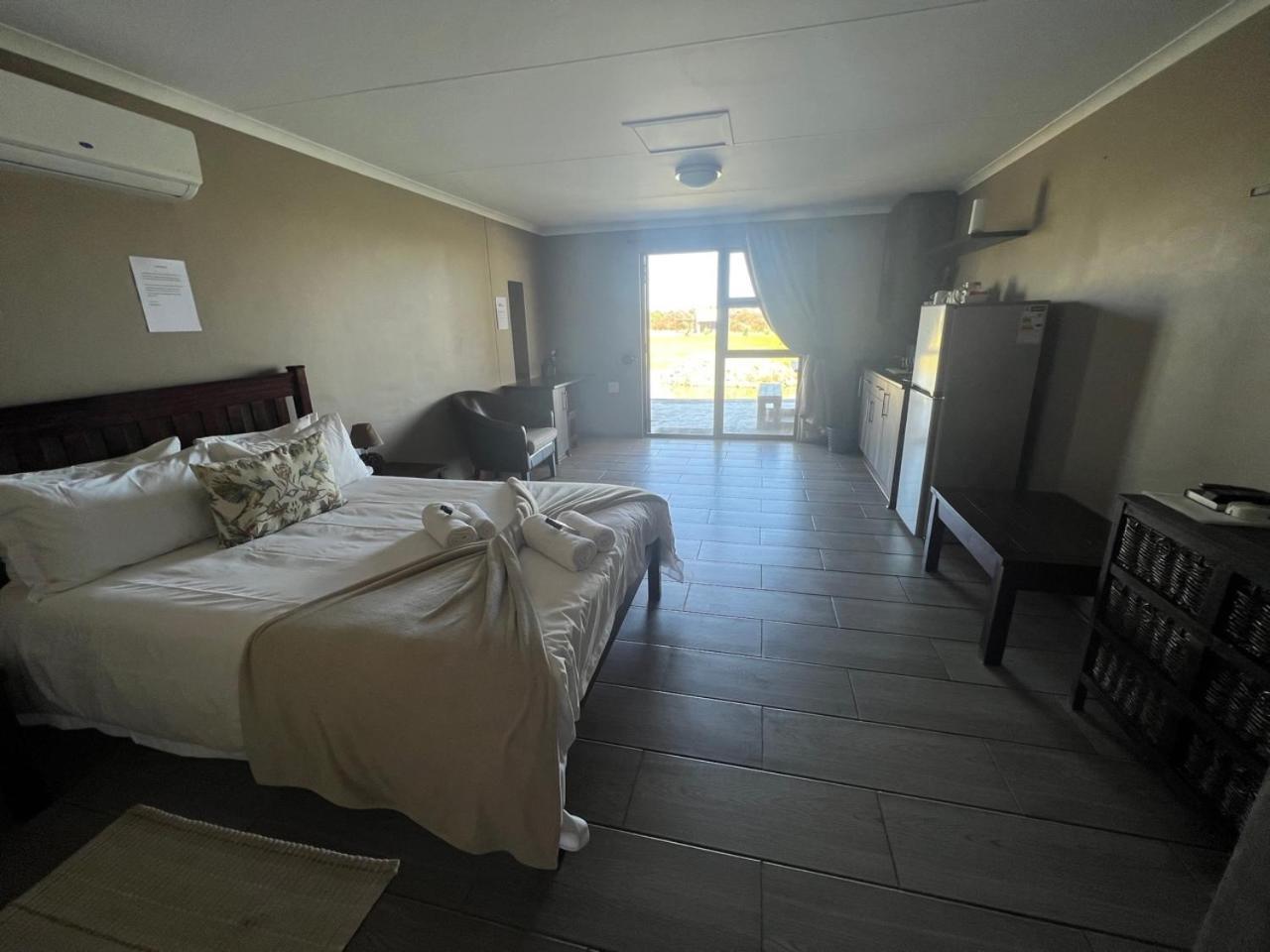 Lake Grappa Guestfarm Augrabies ภายนอก รูปภาพ