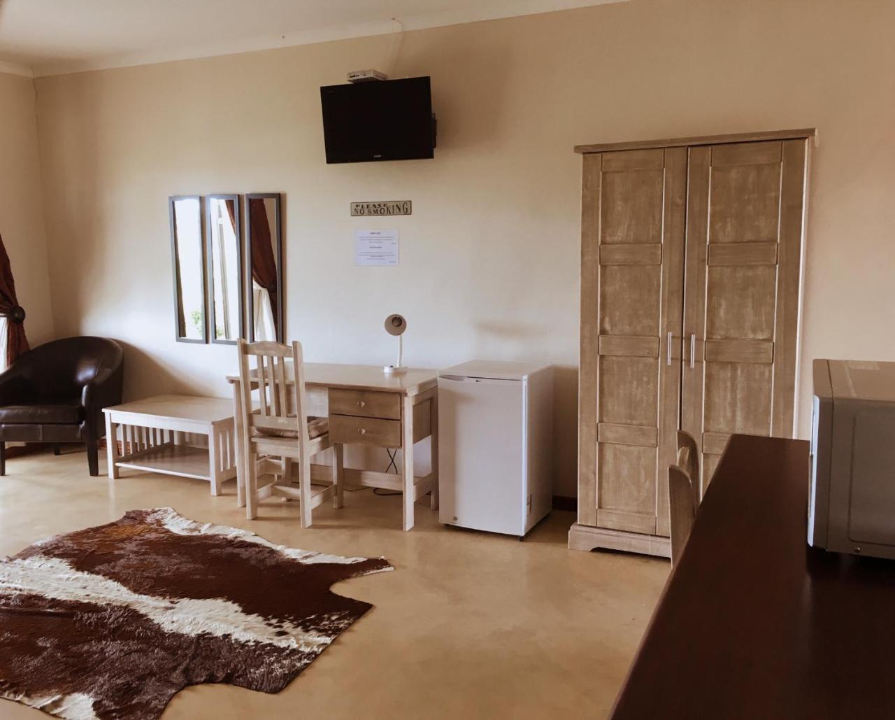 Lake Grappa Guestfarm Augrabies ภายนอก รูปภาพ